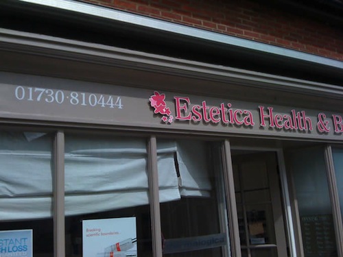 Re-sign of Estetica Health and Beauty, Midhurst