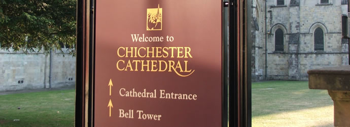 Traditional Signwriting by Signwriter Osborne Signs