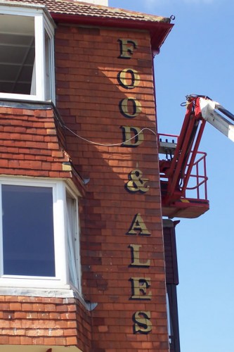Sign writing directly to a difficult surface