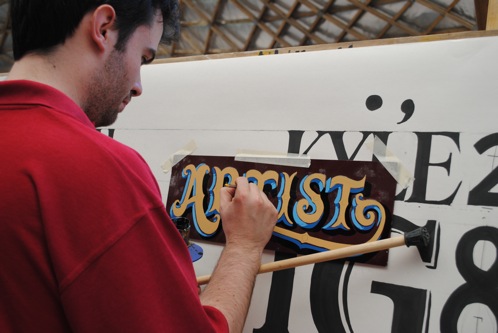 sign painting student